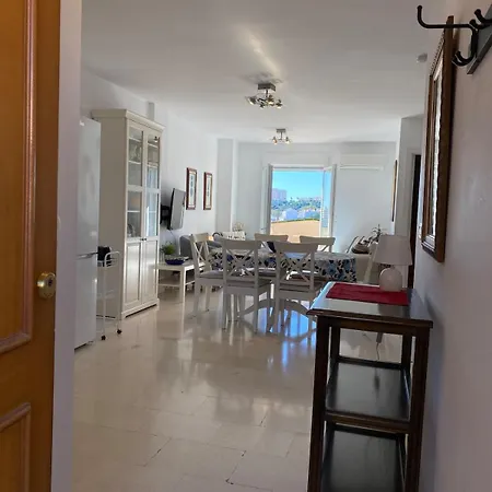 3 Bedroom Penthouse Close By Parque De La Paloma Apartment *